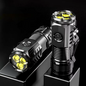 Mini linterna táctica de 3 LED. Recargable.